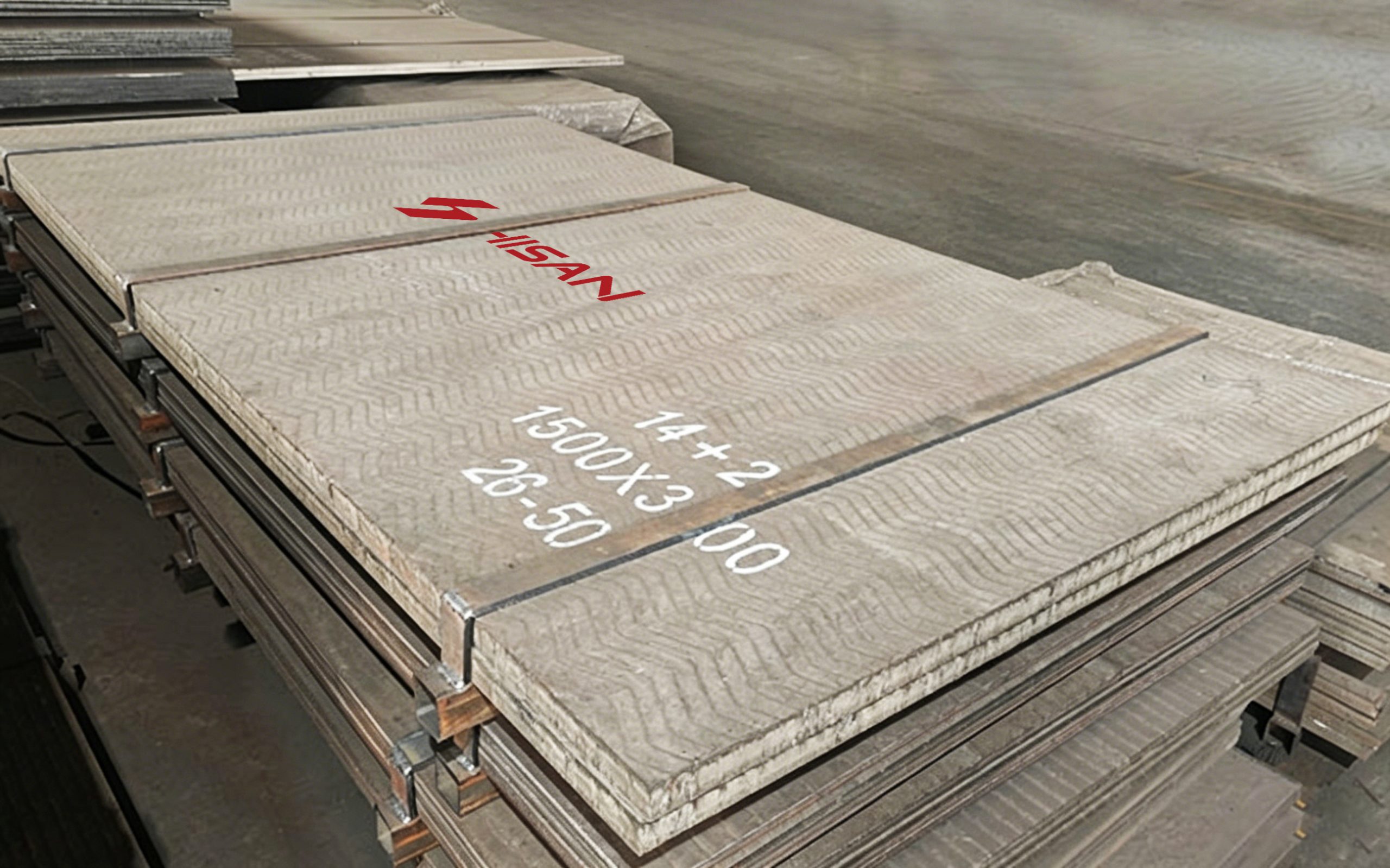 HS600 Complex Carbide Overlay Wear Plates
